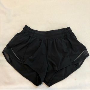 Lululemon Hotty Hot shorts